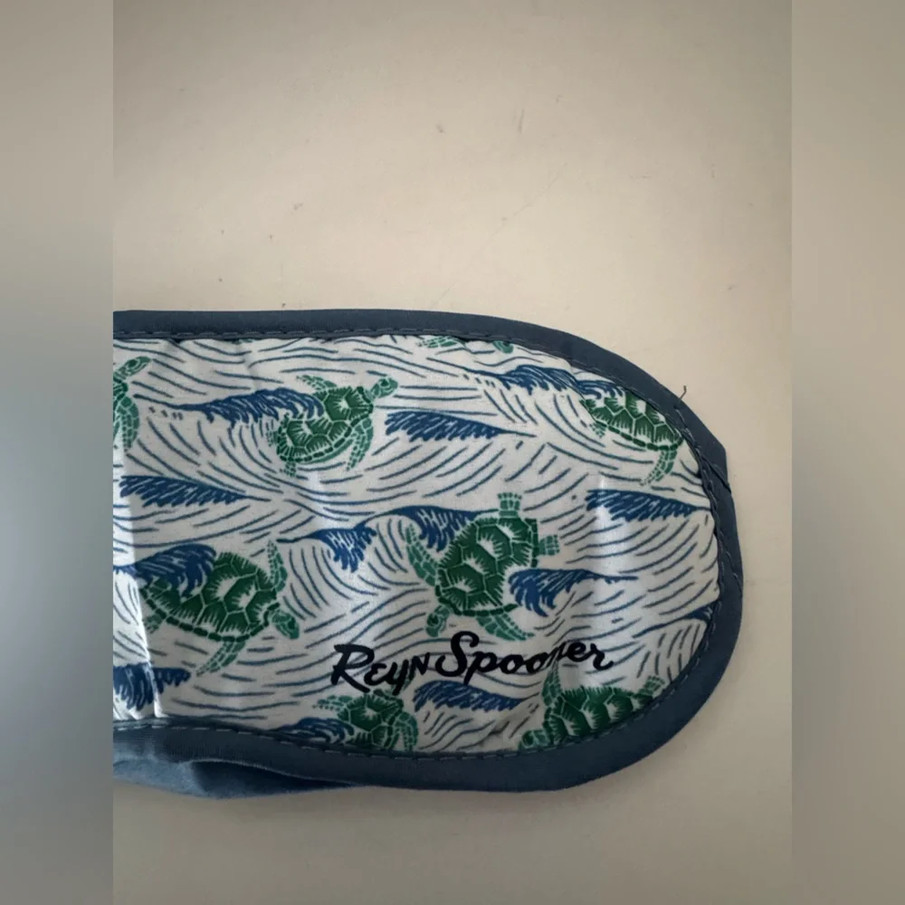 Reyn Spooner Turtle Wave Eye Mask